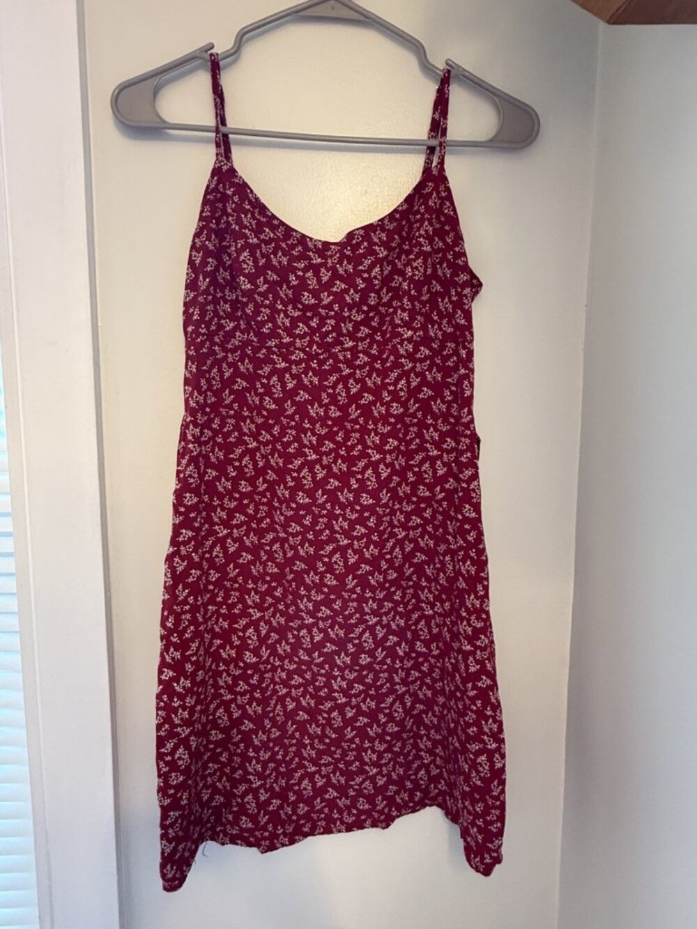 Brandy Melville xs summer lightweight red slip dress with white flowers